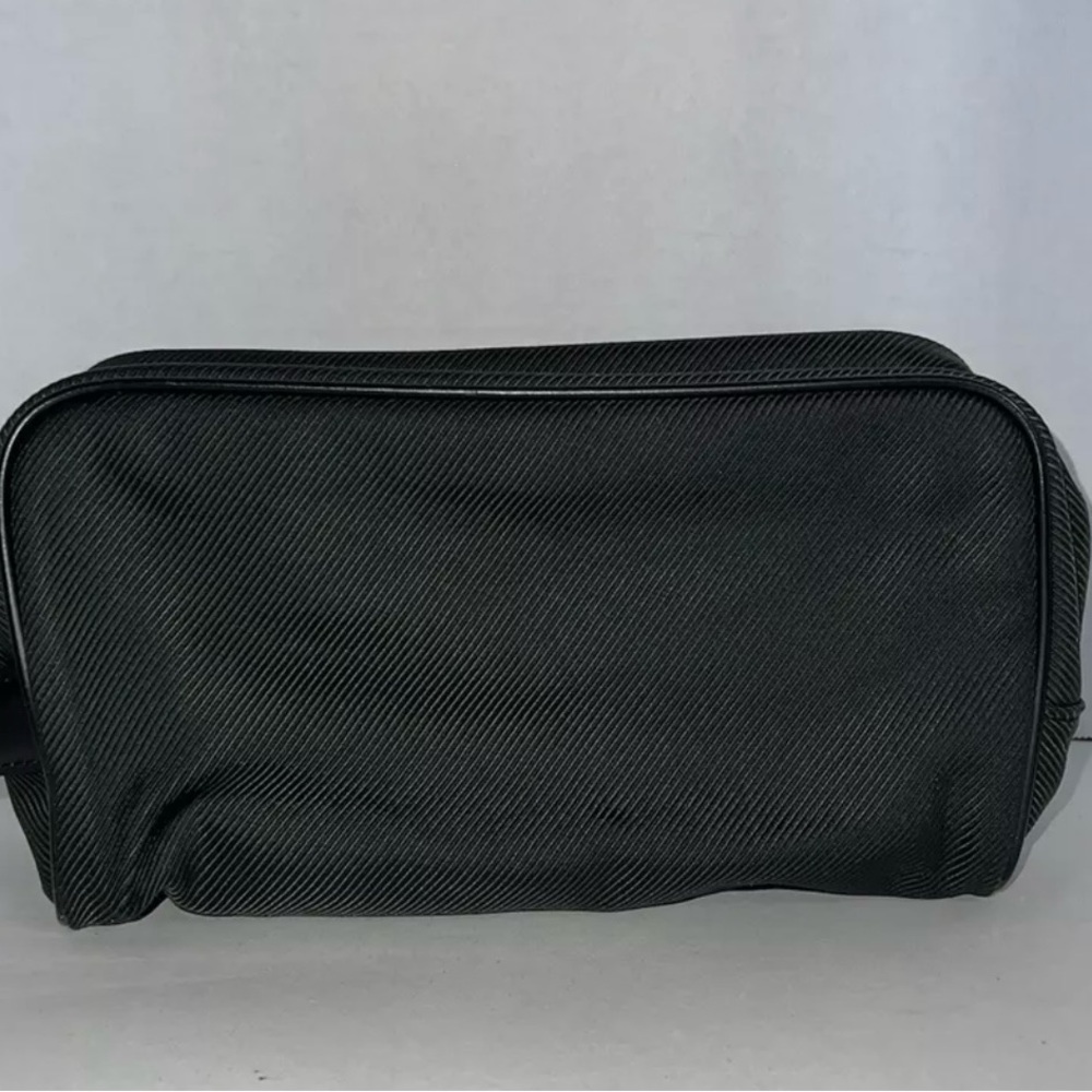 Authentic Louis Vuitton Palana Taiga pouch - clutch make up bag attache purse